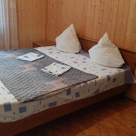 Zolotaya Buhta 10 Hotel Pizunda Luaran gambar